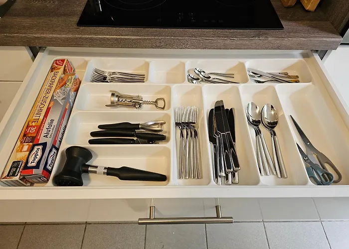 95qm Erdgeschosswohnung Im Villenviertel Vollausgestattet Mit Kamin, Balkon Und Garten - Wlan Gratis Wilhelmshaven